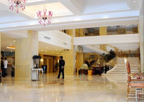 Danube International Hotel Qingdao Interior photo